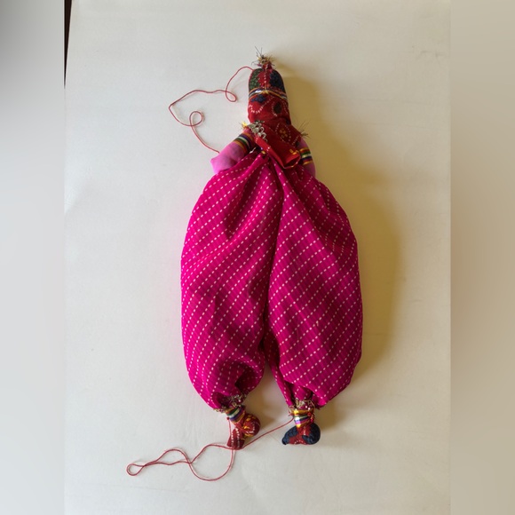 Colorful Puppet with Pink Outfit - Picture 5 of 8